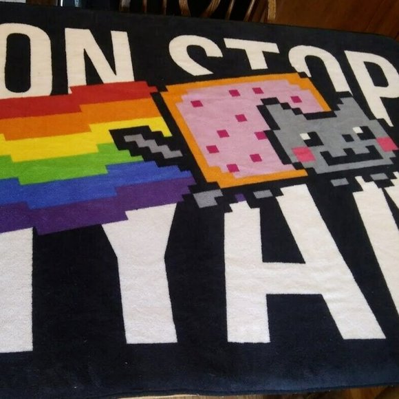 Rare Hot Topic Nyan Cat Ripple Junction Hoodie w/ 4 T-shirts + Blanket Bundle - Picture 16 of 16